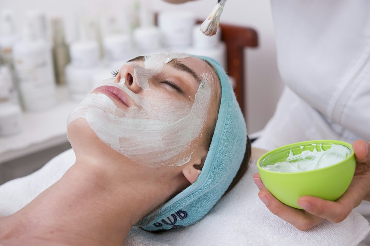 Imagem ilustrativa: atendimento estético facial